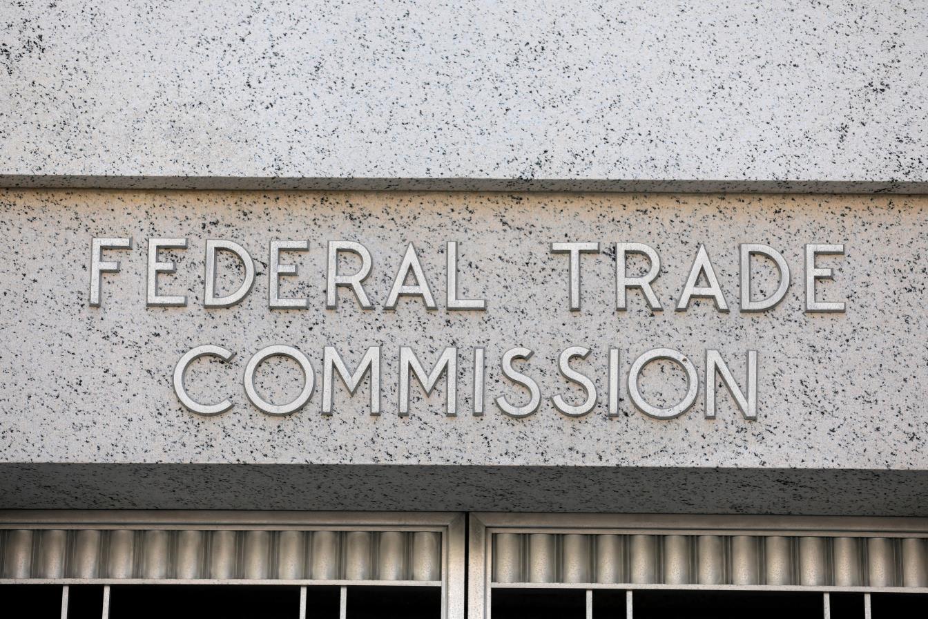 Signage is seen at the Federal Trade Commission headquarters in Washington, D.C., August 29, 2020. REUTERS/Andrew Kelly