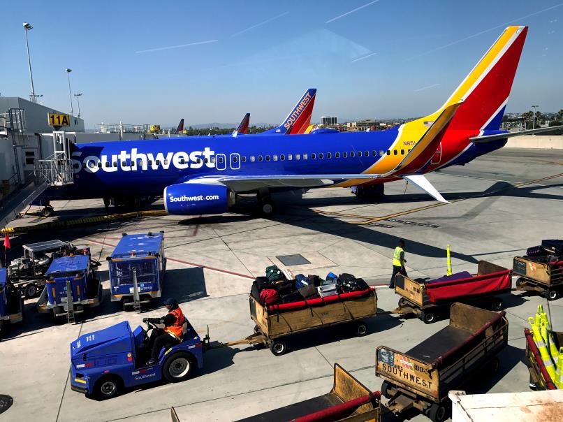 A Southwest Airlines Boeing 737-800 plane is seen at Los Angeles Internatio<em></em>nal Airport (LAX) in the Greater Los Angeles Area, California, U.S., April 10, 2017.   REUTERS/Lucy Nicholson/File Photo