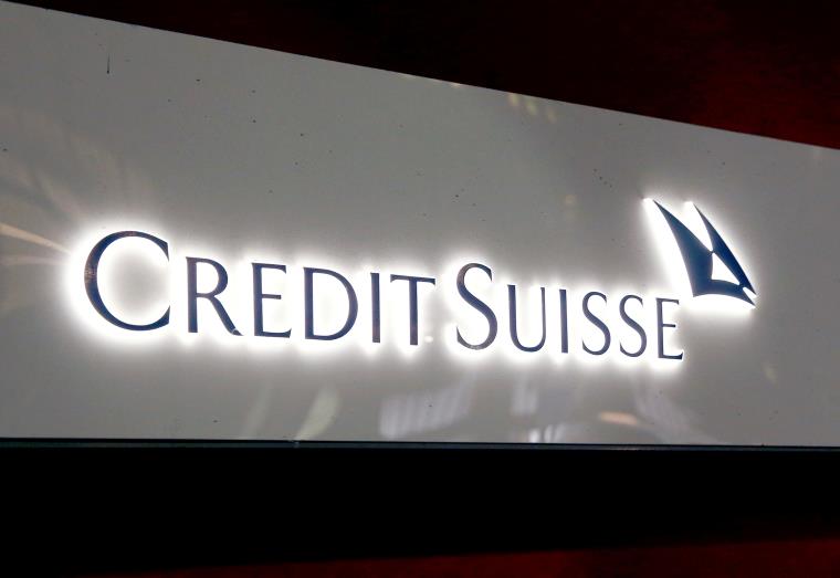 The logo of Swiss bank Credit Suisse is seen at a branch office in Zurich, Switzerland, November 3, 2021. Picture taken November 3, 2021. REUTERS/Arnd WIegmann/File Photo