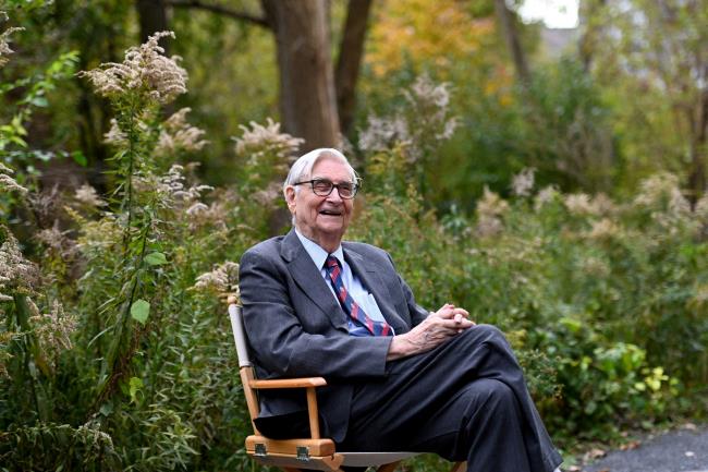 American biologist E.O. Wilson poses for a portrait in Lexington, Massachusetts, U.S., October 21, 2021. Picture taken October 21, 2021.  REUTERS/Gretchen Ertl/File Photo