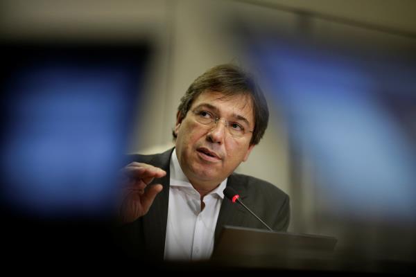 CEO of Eletrobras, the state-owned Brazilian power company, Wilson Ferreira Junior gestures during a news co<em></em>nference in Brasilia