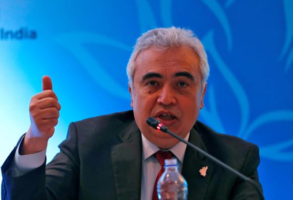 Fatih Birol, Executive Director of the Internatio<em></em>nal Energy Agency, speaks with the media during Internatio<em></em>nal Energy Forum in New Delhi