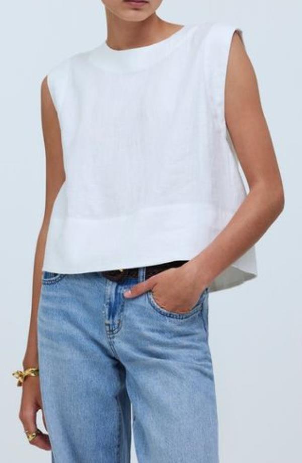 Bateau Neck Tank