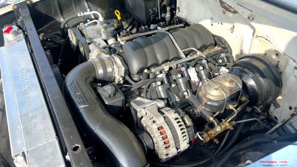 005 1956 chevy nomad ls3 v8 engine