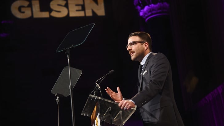 Zachary Quinto speaks o<em></em>nstage during the 2017 GLSEN Respect Awards.