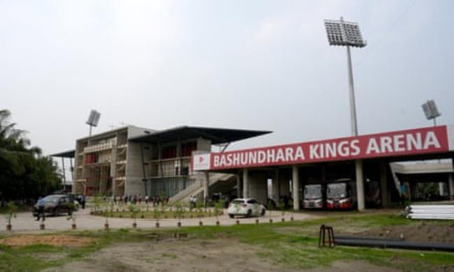 Graham Arnold was critical of the surface at the Bashundhara Kings Arena.