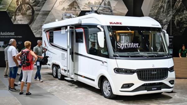 2023 Dusseldorf Caravan Salon - Mercedes Unimog off-road camper van