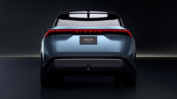 Nissan Ariya electric SUV - Evolve+ model has 389bhp - side, driving