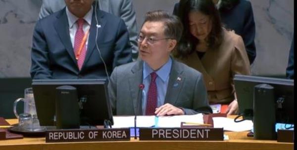 South Korean Ambassador to the U.N. Hwang Joon-kook speaks during a U.N. Security Council meeting on North Korean human rights at U.N. headquarters in New York on June 12, 2024, in this photo captured from U.N. Web TV. (PHOTO NOT FOR SALE) (Yonhap)