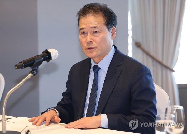 This undated file photo shows Unification Minister Kim Yung-ho. (Yonhap)