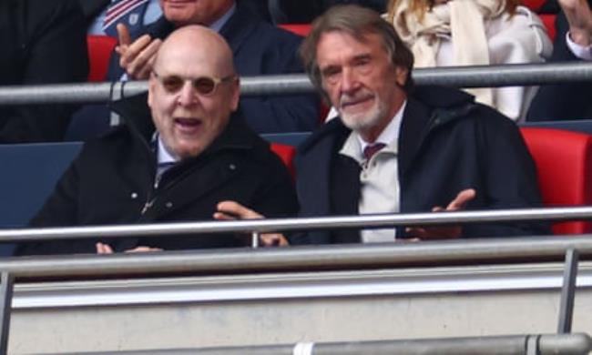 Jim Ratcliffe pictured with Avram Glazer at Manchester United men’s FA Cup semi-final against Coventry