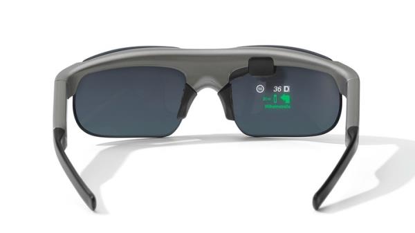BMW Co<em></em>nnectedRide smartglasses with head-up display