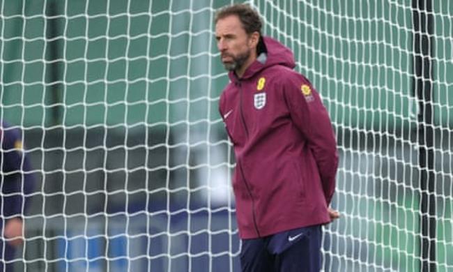 Gareth Southgate looks on during a training session in Blankenhain