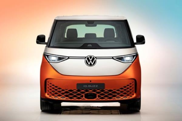 2024 VW ID.Buzz LWB, Orange, front