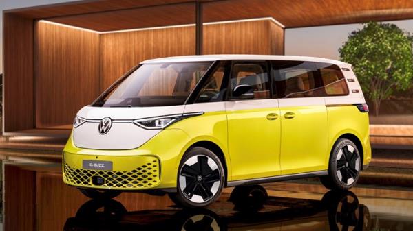 Long-wheelba<em></em>se Volkswagen ID. Buzz makes European debut at VW Bus Festival in Hanover