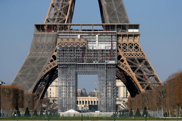 The Eiffel Tower undergoes its 20th repainting campaign since its co<em></em>nstruction in 1887.