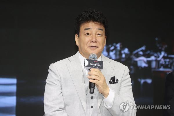 Paik Jong-won, a renowned restaurateur and popular TV personality, speaks during a media event for the Netflix Korean original competition series 