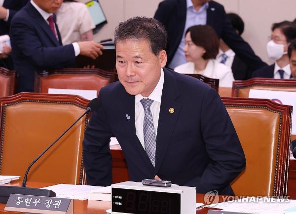 This undated file photo shows Unification Minister Kim Yung-ho. (Yonhap)