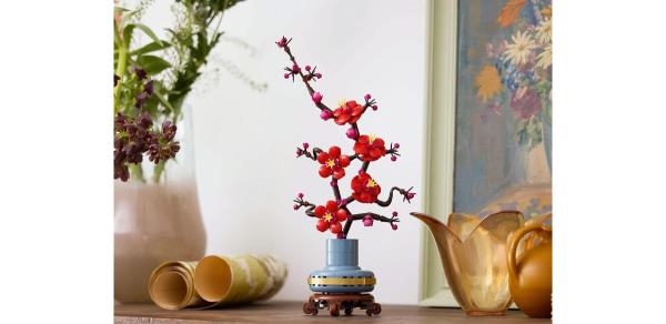 LEGO Icons Plum Blossom Flower Décor