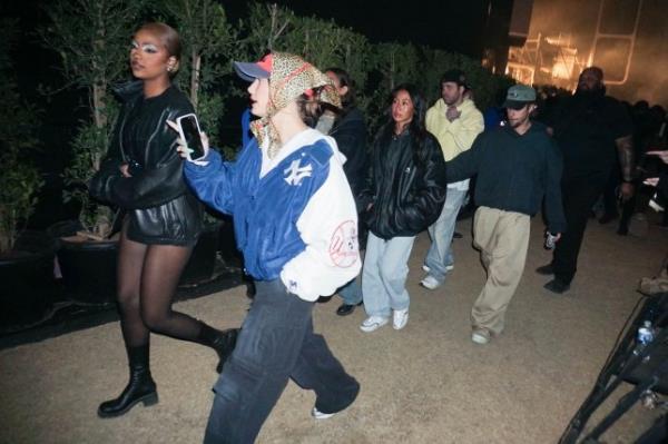 Indio, CA - In a whirlwind of excitement on Coachella's Day 3, Hailey Bieber and her best friend Justine Skye eagerly dash to catch Doja Cat's performance, with Hailey's husband, Justin Bieber, following closely behind. Pictured: Hailey Bieber, Justine Skye, BACKGRID USA 15 APRIL 2024 BYLINE MUST READ: BACKGRID USA: +1 310 798 9111 / usasales@backgrid.com UK: +44 208 344 2007 / uksales@backgrid.com *UK Clients - Pictures Co<em></em>ntaining Children Please Pixelate Face Prior To Publication*