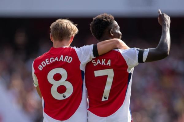 Arsenal stars Martin Odegaard and Bukayo Saka