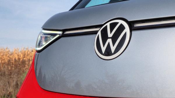 Volkswagen logo on ID. Buzz